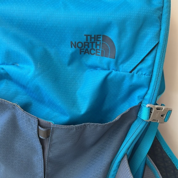 The North Face hiking camping backpacking backpack The North Face woman’s S/M - Picture 2 of 16